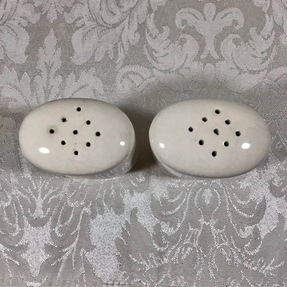 Vintage Ceramic Orange Flower Gold Gilt Salt and Pepper Shakers